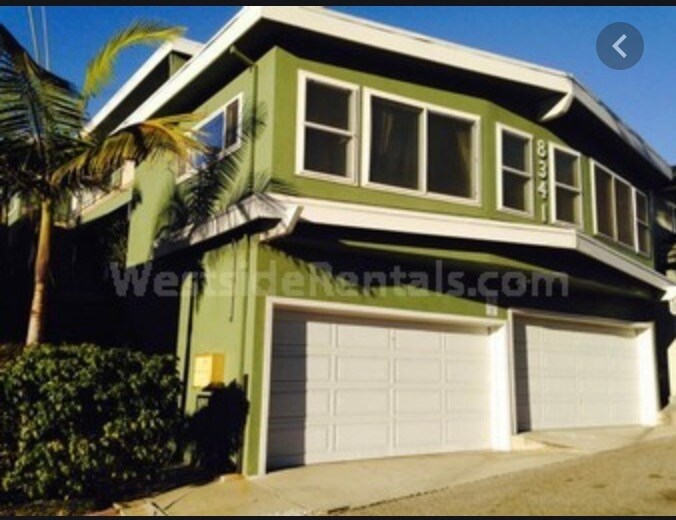 Foto principal - 8341 W Manchester Ave