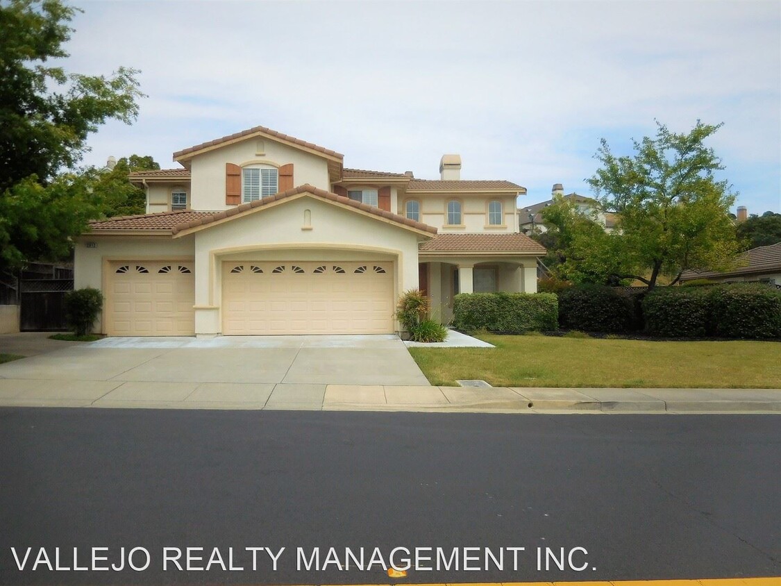 Foto principal - 4 br, 3 bath House - 2012 Bennington Drive