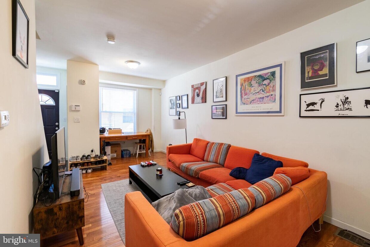 2206 Winton St, Philadelphia, PA 19145 Townhome Rentals in