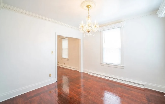 Foto del edificio - 935 Somerset Dr