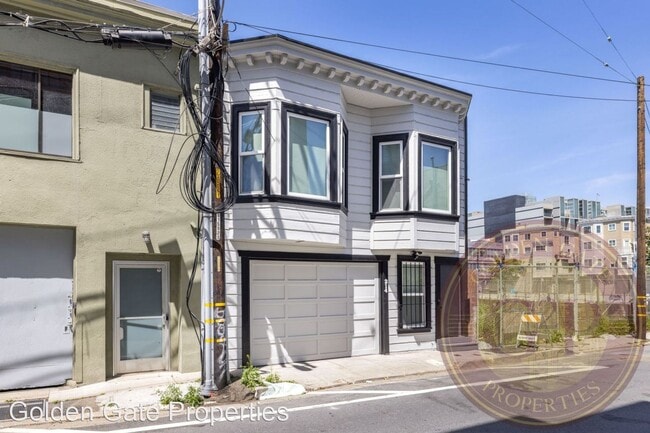Building Photo - 3 br, 2 bath House - 214 Clara Street