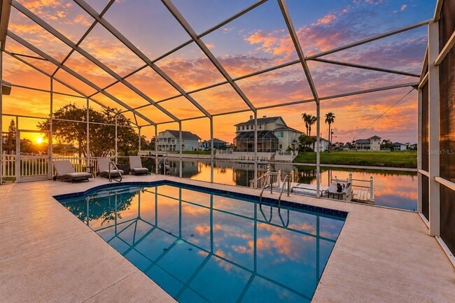 Building Photo - 4017 Triggerfish Dr