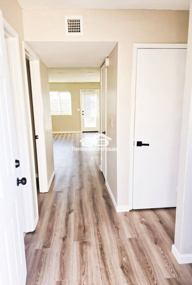 Foto del edificio - 421 E Hidalgo Ave