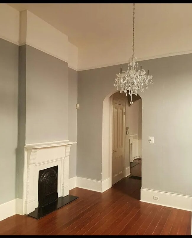 Building Photo - 1529 Conery St