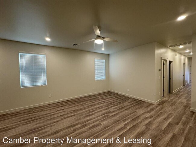 Foto del edificio - 3 br, 2 bath House - 3709 N. Divis Avenue