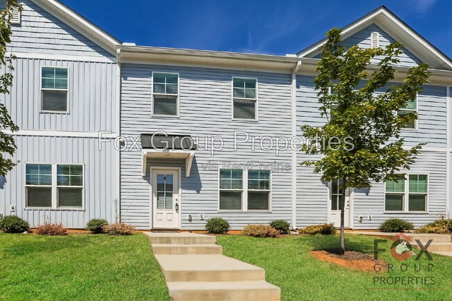 Building Photo - 108 Dogwood Vlg Trl