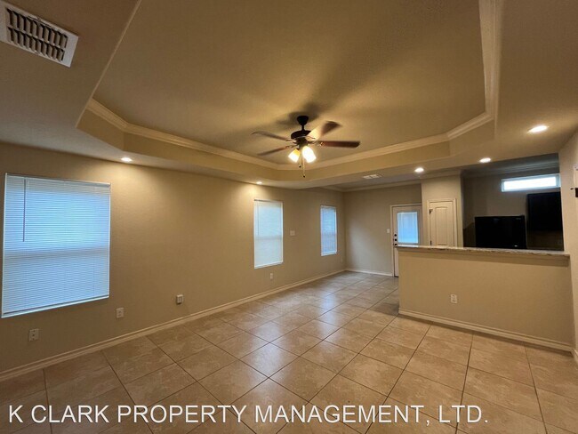 Foto del edificio - 3 br, 2 bath House - 6639 MIA WAY #101