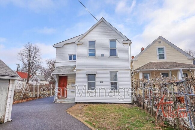 Building Photo - 1573 E 45 St