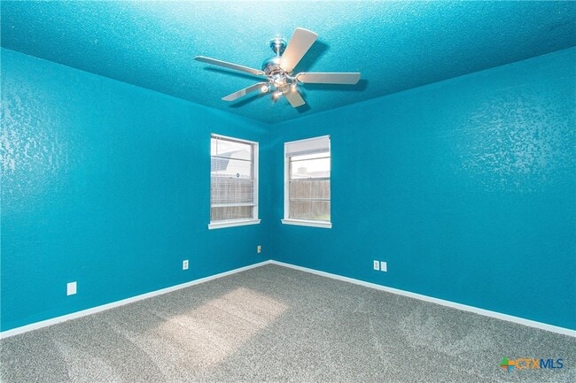 Building Photo - 2001 Eisenhower Dr