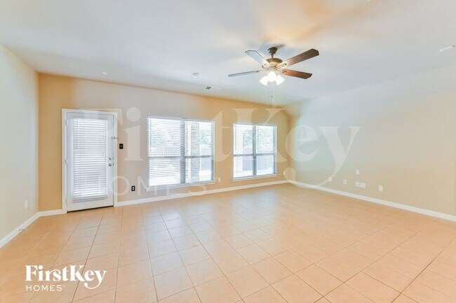 Foto del edificio - 649 Bent Oak Dr