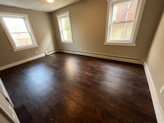 Foto del edificio - 1641 Sycamore St
