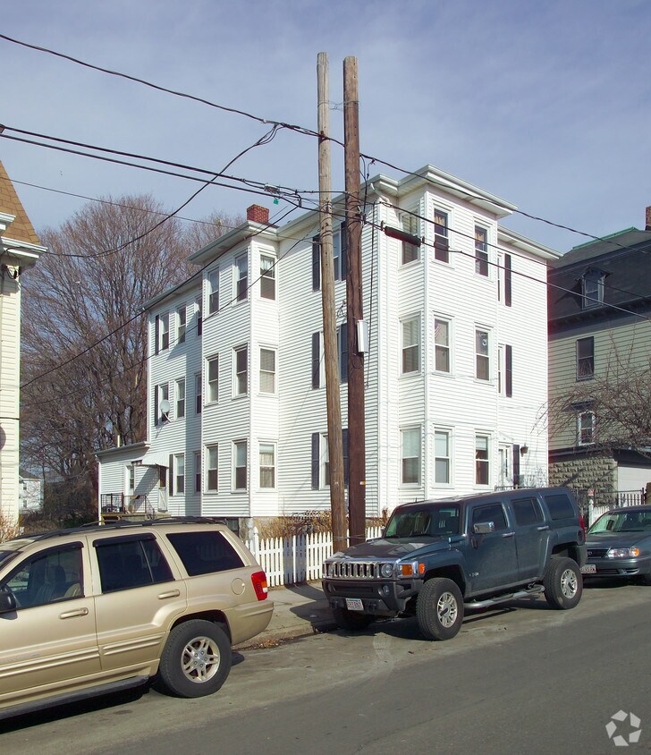 Foto del edificio - 610 Bradford Ave