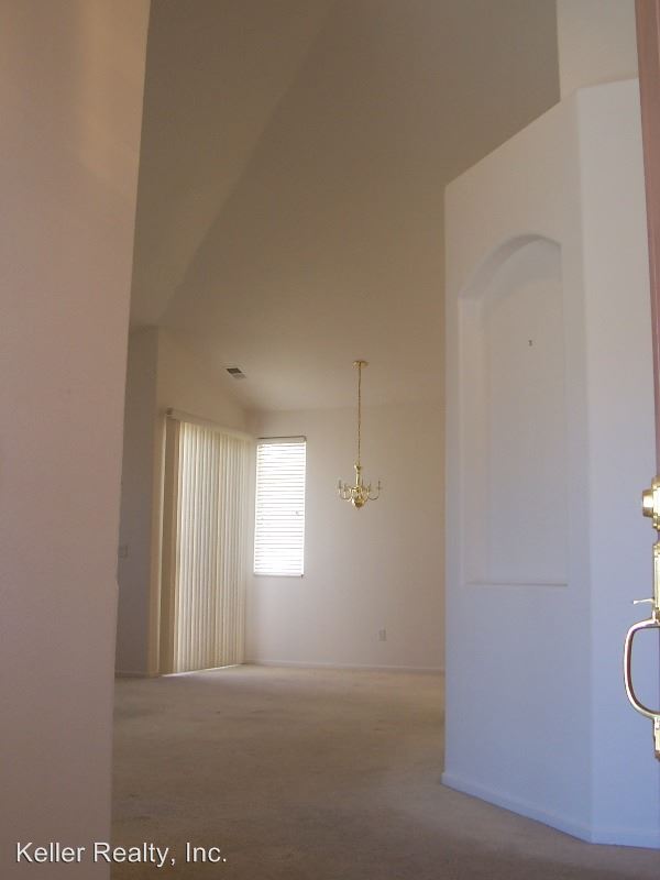 Building Photo - 3881 Herons Landing Dr
