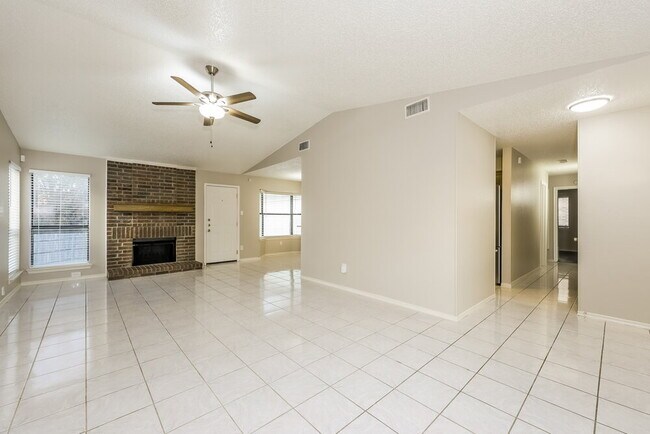 Foto del edificio - 907 Cedar Run Dr