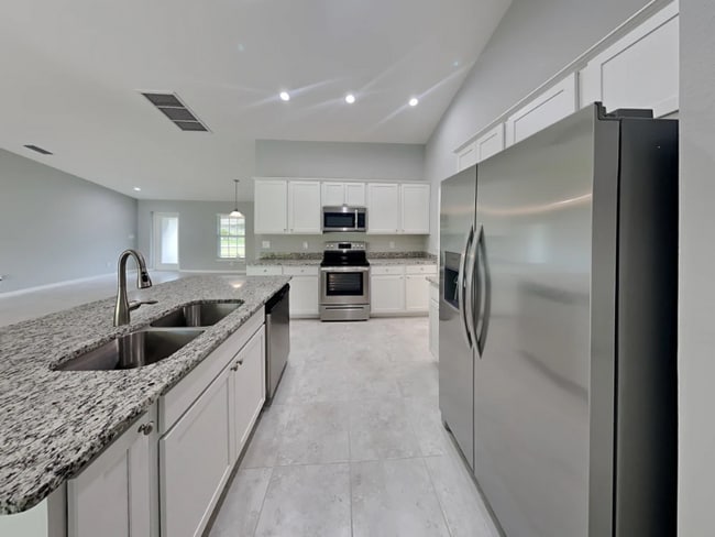 Building Photo - 477 San Cristobal Ave