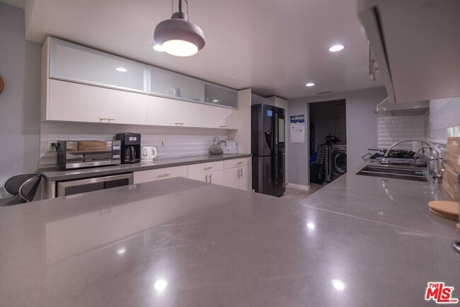 Foto del edificio - 1121 S Wilton Pl