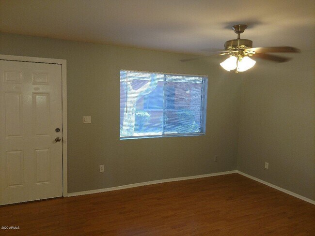 Foto del edificio - 3402 N 32nd St