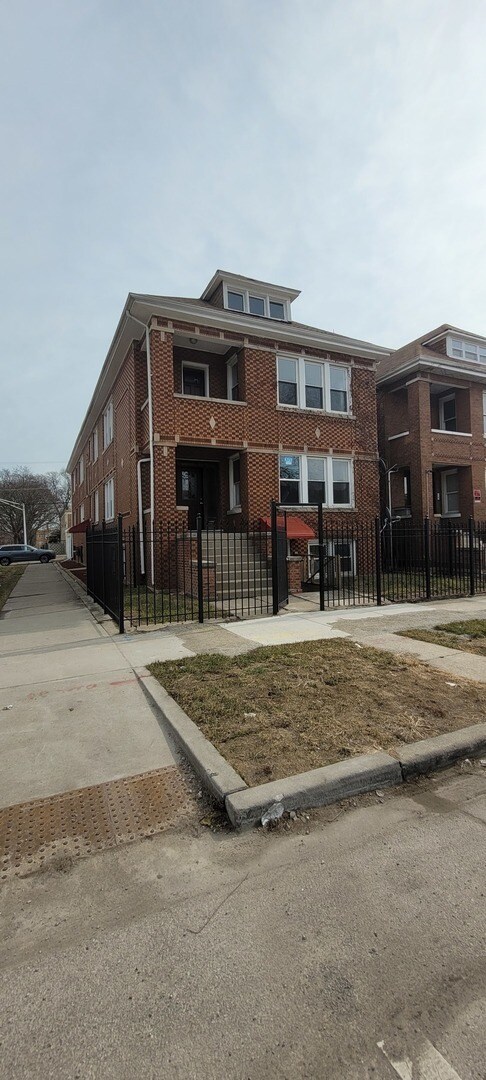 Foto del edificio - 6601 S Washtenaw Ave.