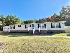 Building Photo - 140 Gibbs Rd