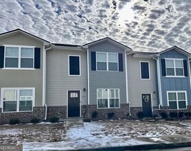 Building Photo - 306 Ashigan St