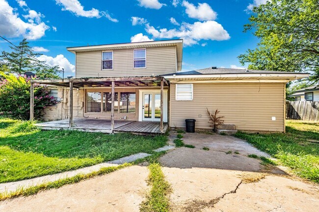 Foto del edificio - 5 Bedroom