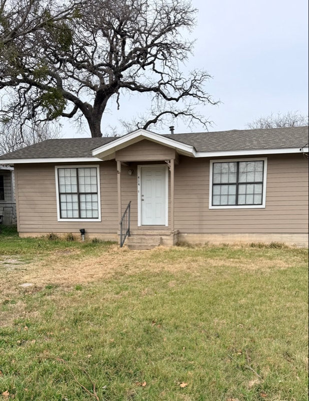 Building Photo - 414 W Ball St