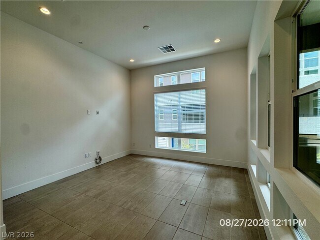 Foto del edificio - 2506 Silent Vw Ave