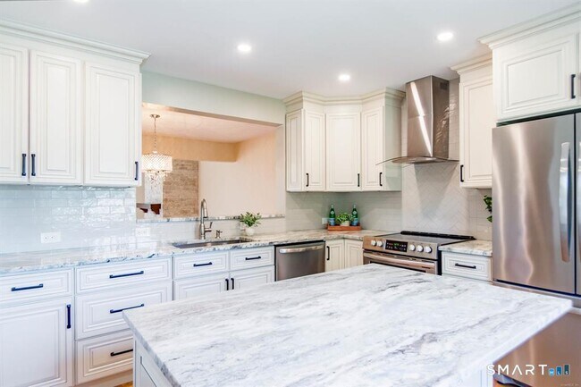 Foto del edificio - 309 Aspetuck Trail