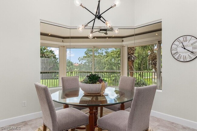 Foto del edificio - 20201 Burnside Pl