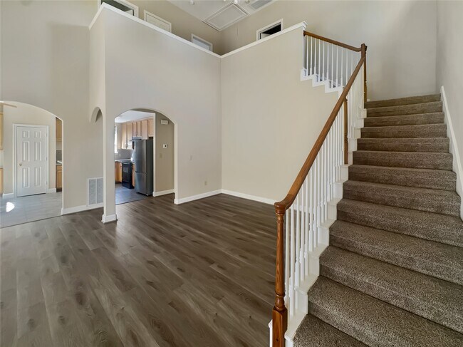 Foto del edificio - 3746 E Ashford Villa Ln