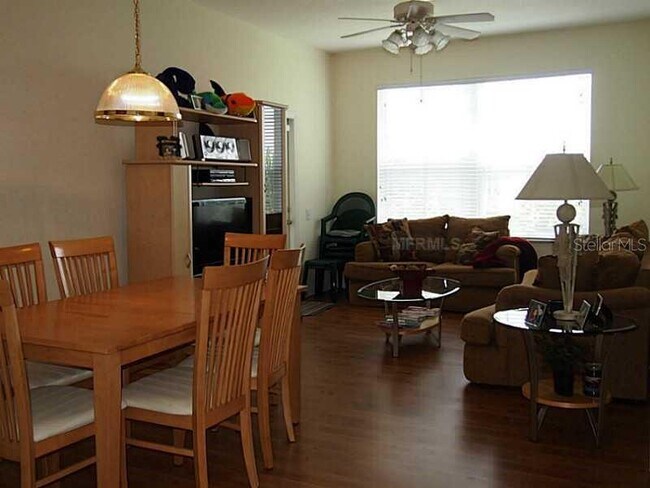 Foto del edificio - 6084 Stevenson Dr