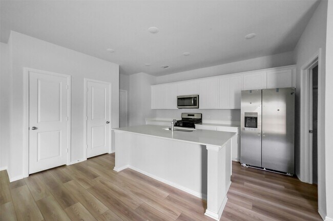 Building Photo - 1120 Novelle Bnd Dr