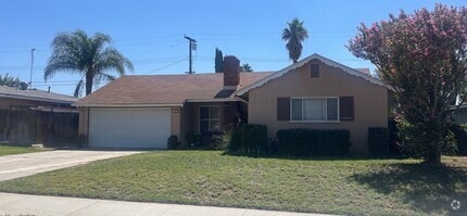 Building Photo - 8764 Driftwood Dr