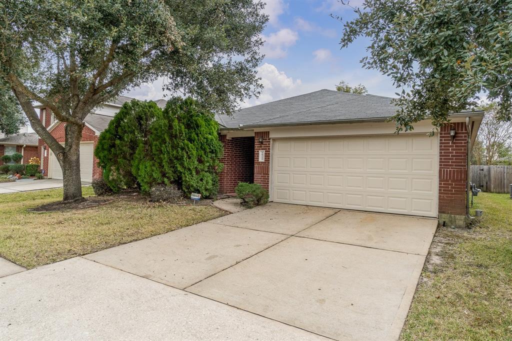 Primary Photo - 10315 Glenfield Park Ln