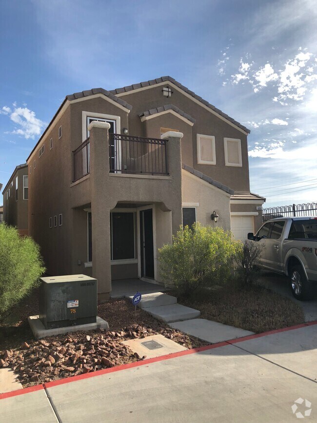 Apartments For Rent in Henderson NV with Hardwood Floors 476 Rentals