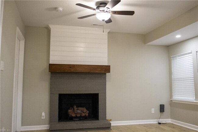 Building Photo - 8321 Halprin Dr