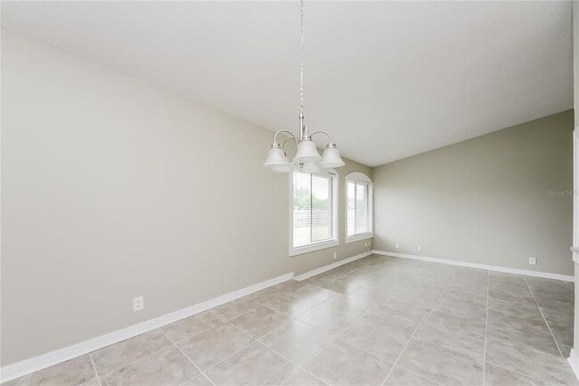 Foto del edificio - 713 E Flag Way