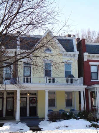 Primary Photo - 2703 W Main St