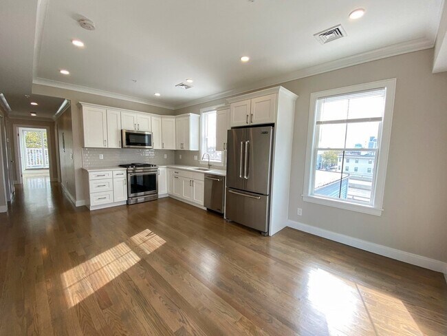 Foto del edificio - 134 Chelsea St