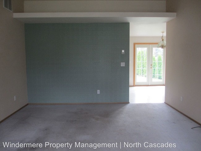 Building Photo - 909 Summer Meadows Ct