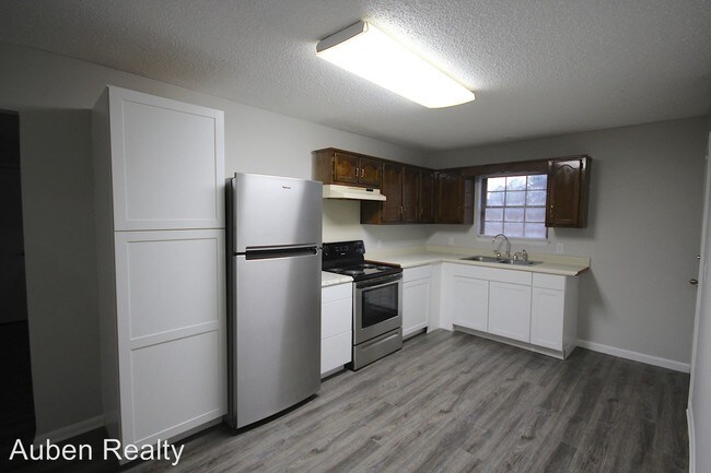Building Photo - 2 br, 1 bath House - 7824 Basswood Drive
