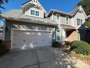 Building Photo - 15124 Sapphire Hill Ln