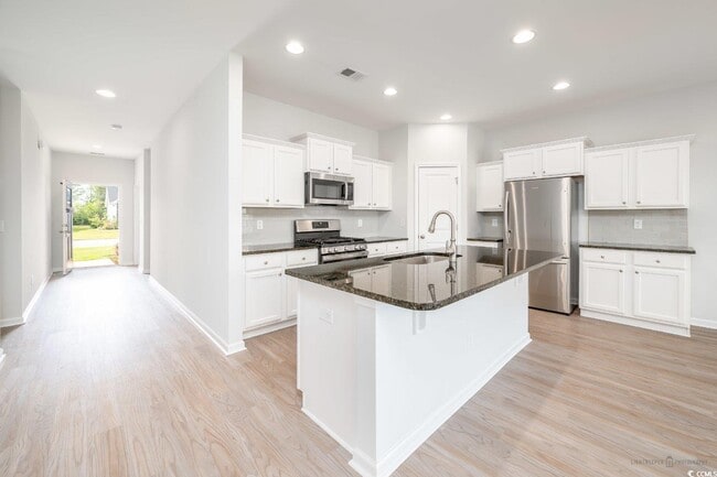 Building Photo - 741 Tattlesbury Dr