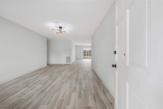 Building Photo - 9631 Truscon Dr
