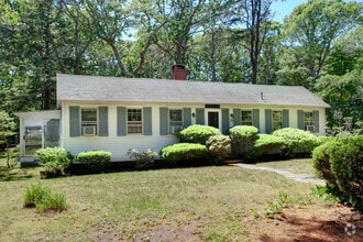 Building Photo - 215 Scudder Rd