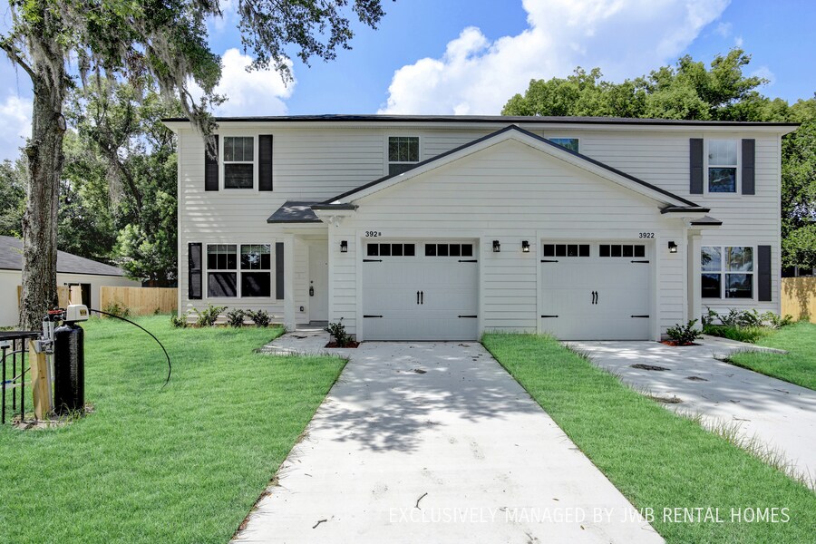 Primary Photo - 3928 Autumn Ln