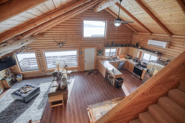 Foto del edificio - 5406 Henrys Lake Rd