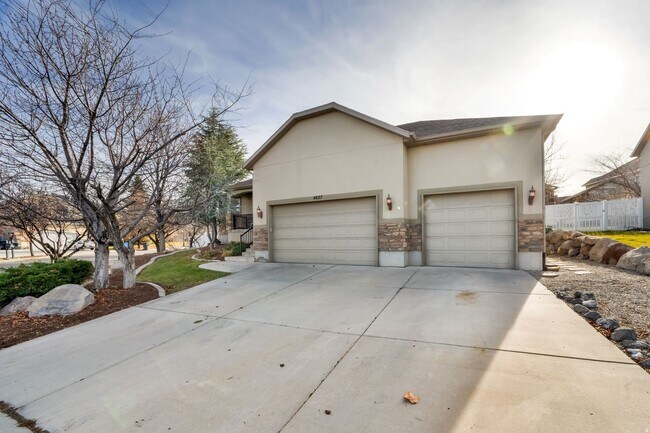 Foto del edificio - 4827 Boulder Meadow Dr
