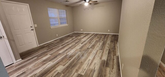 Building Photo - 4557 E Zora St