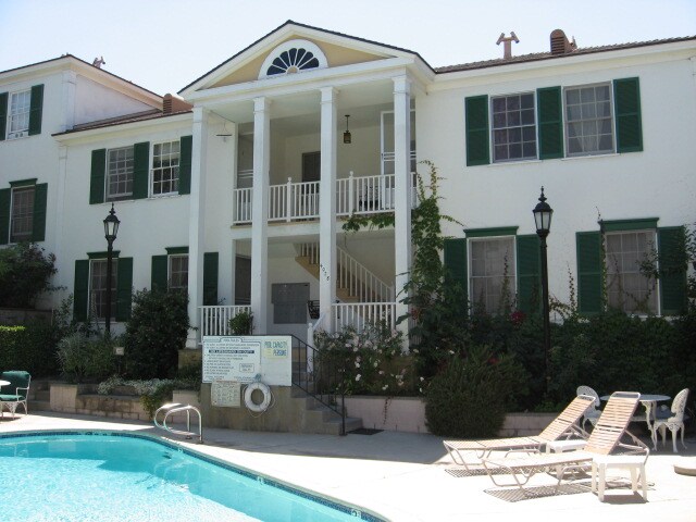 Foto del edificio - 4024-4028 Los Feliz Blvd
